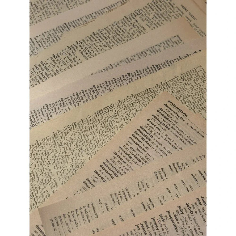 50+ Huge Lot Vintage Dictionary Pages‎ Paper Scrapbooking Junk Journal Bundle